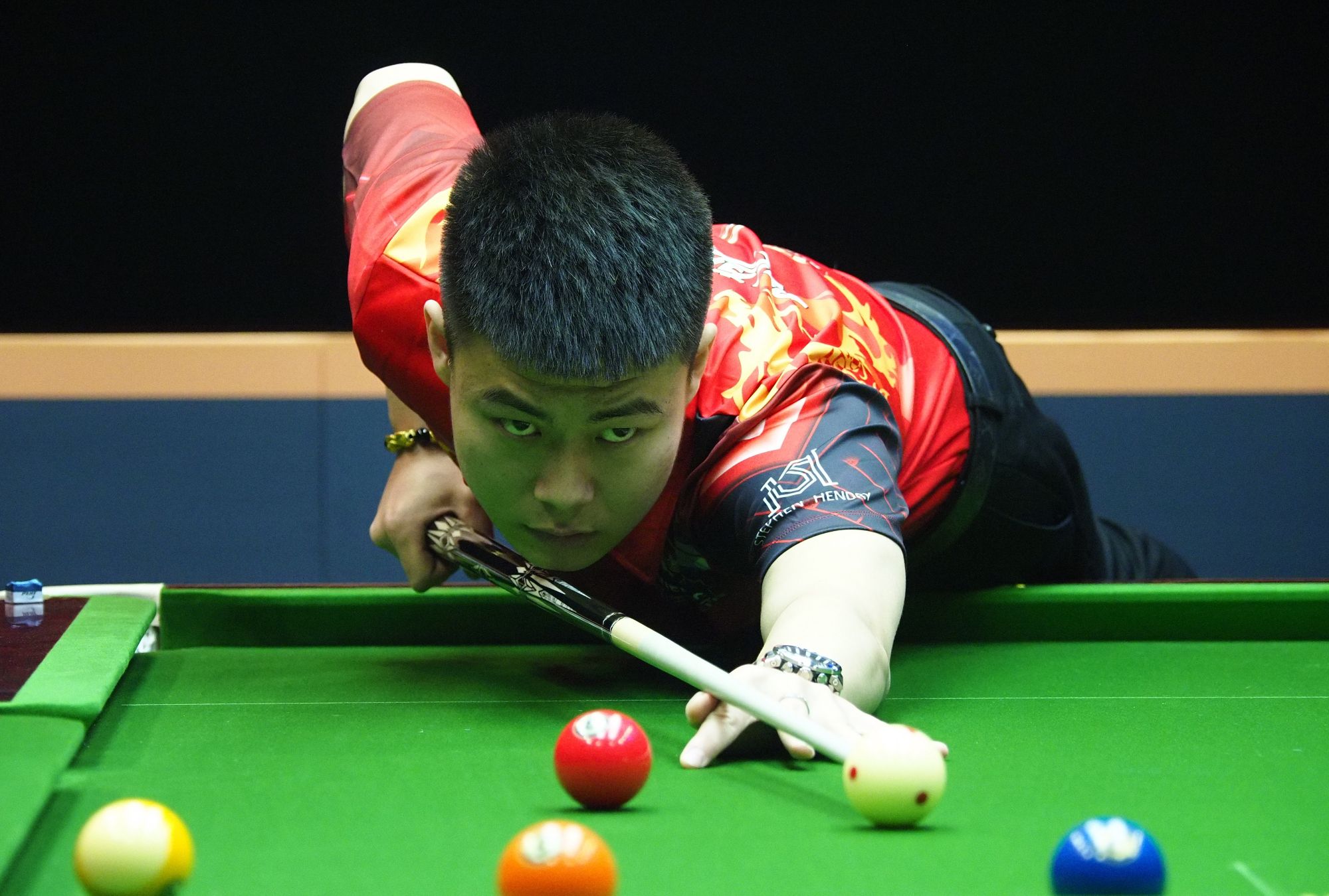 间内融入新 间内融入新